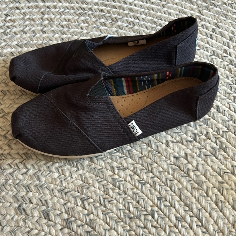 TOMS Women’s Slip-On